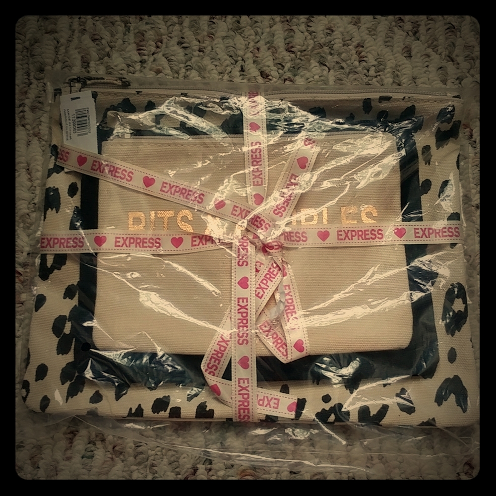 Express make-up bags